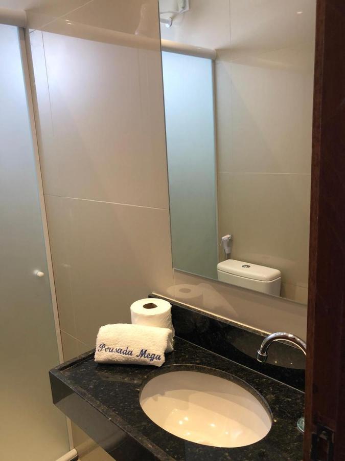 Casa de hóspedes Mega Aeroporto Apenas 1 Km De Distância Do Aeroporto De 3*