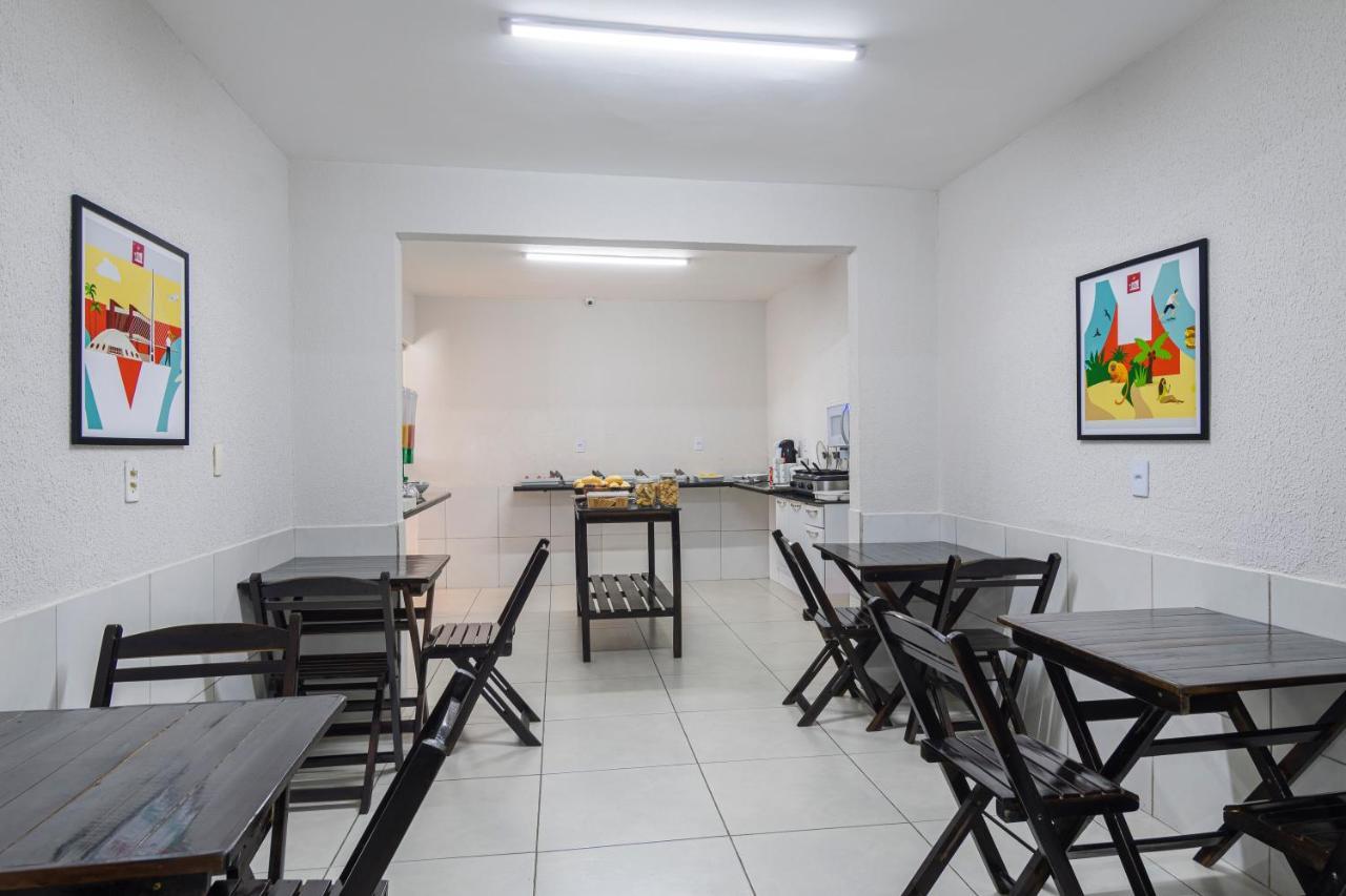 Mega Aeroporto Apenas 1 Km De Distância Do Aeroporto De